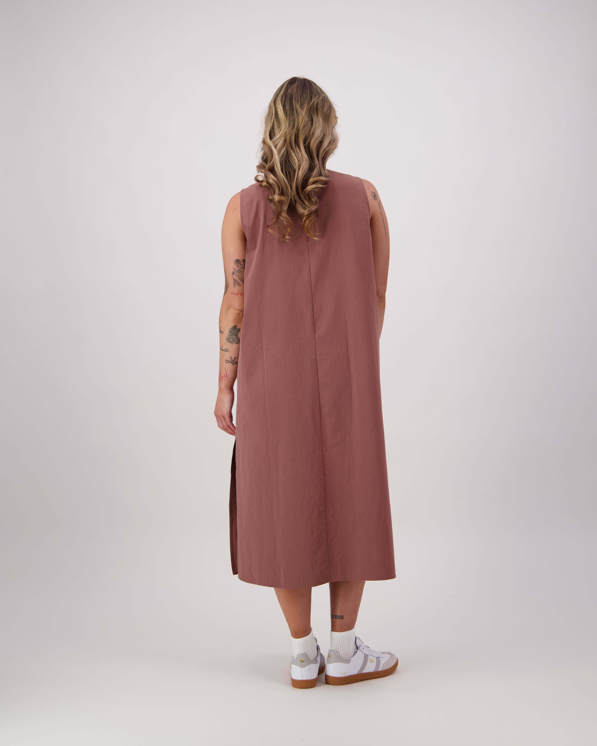 The Highett by Lennox St. in chocolate - organic cotton maxi dress, back view.